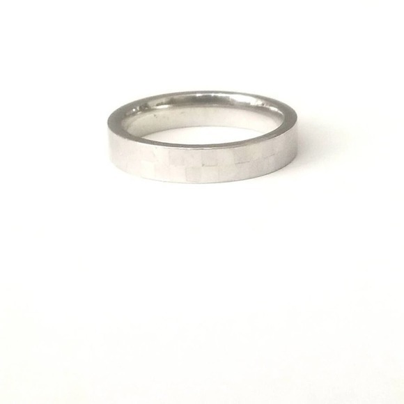 New checker band/ring size 6 - Picture 2 of 3